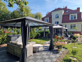 Villa Babette - Ubernachtung, Parkplatz, Kurtaxe, Wifi, Aufraumung - Alles im Preis!